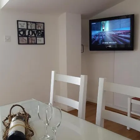 Daire Oliver Ravlic Makarska